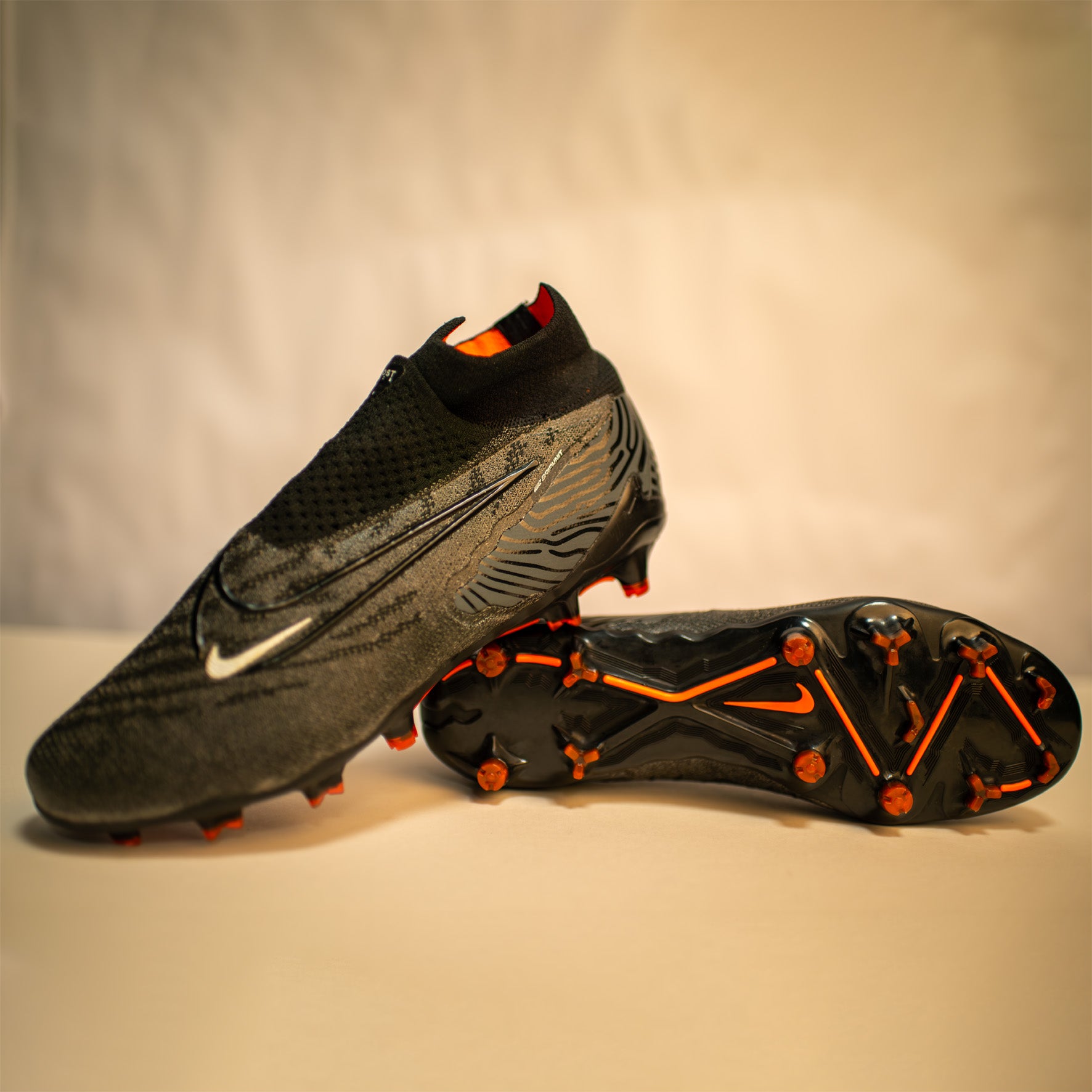 Nike Predator Ghost Lace