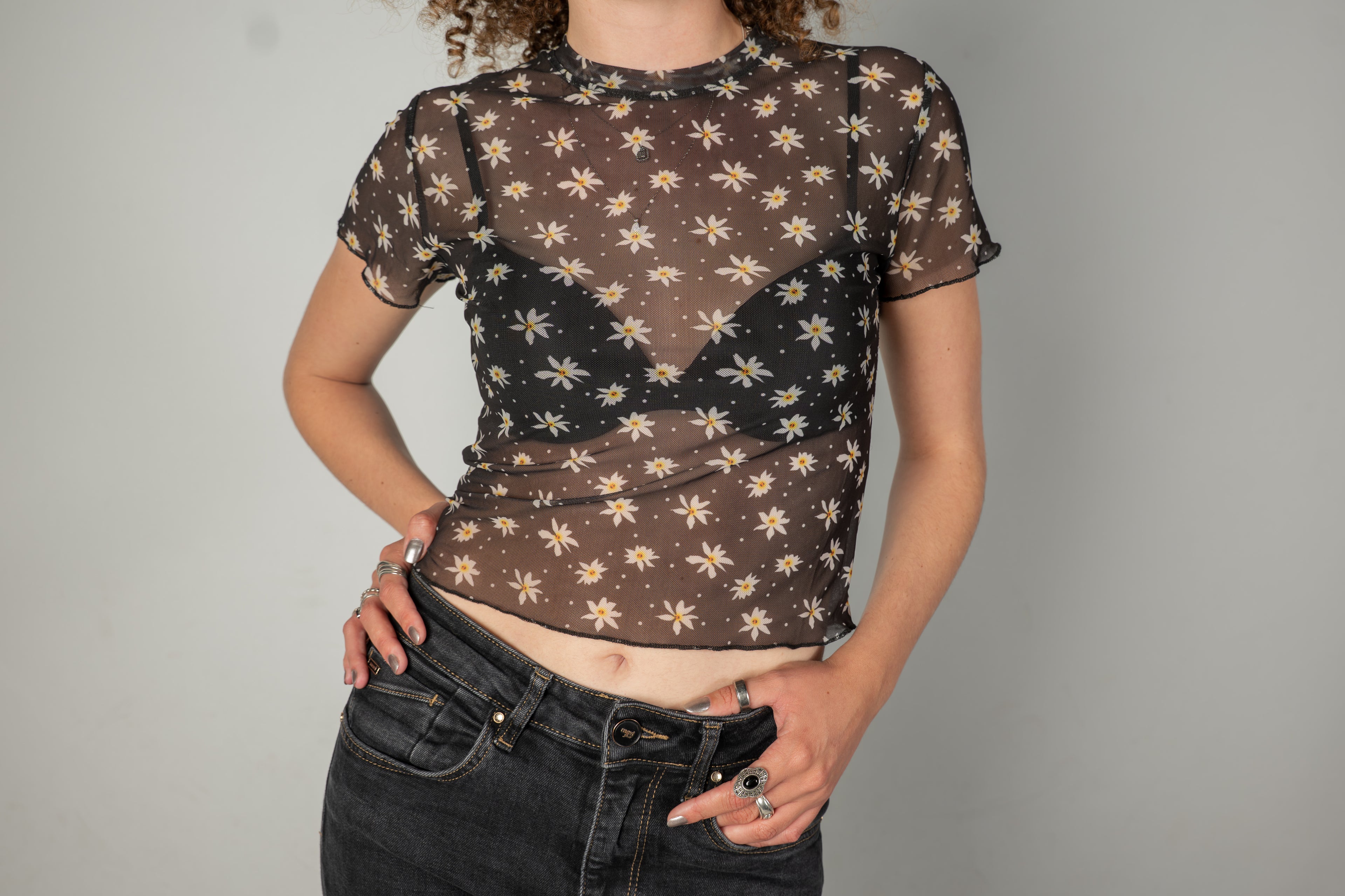 Black daisy printed sheer mesh crop top